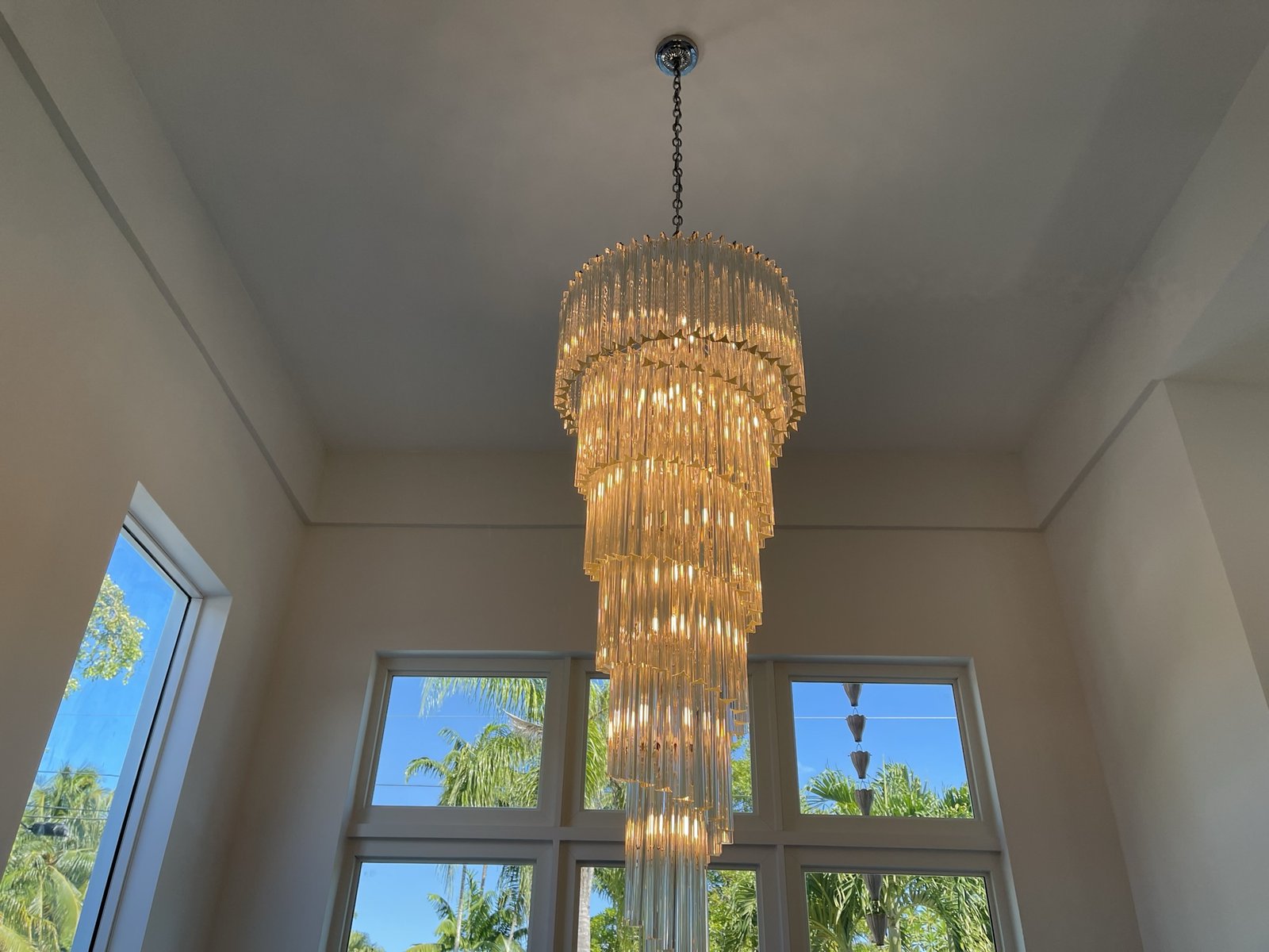 Spiral prism glass cascade